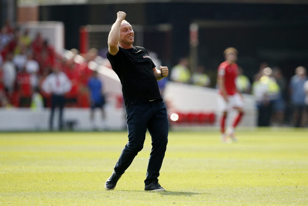 Nottingham Forest: Reds to spend £100million in January