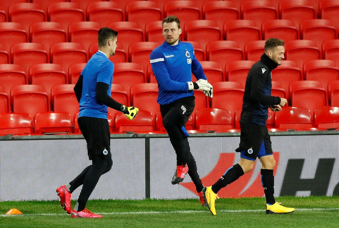 Simon Mignolet posts ahead of Man United clash